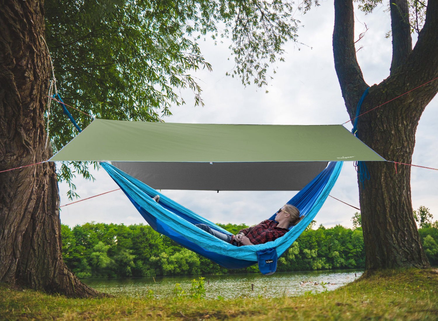 [Limited Time Offer !!!] Rainproof Camping Tarp Shelter